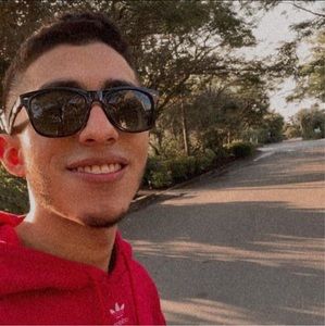 Meet your Posher, Camilo